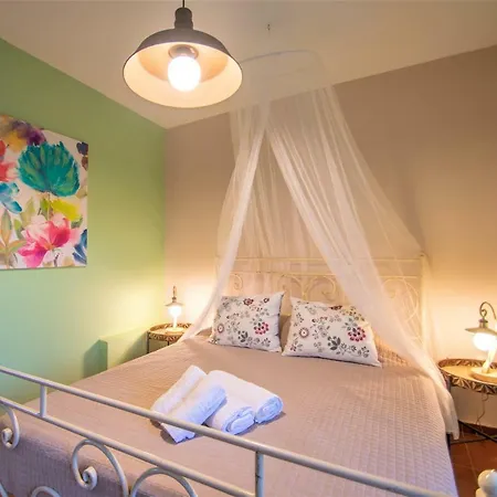 Elegant Maisonettes * Kalamákion