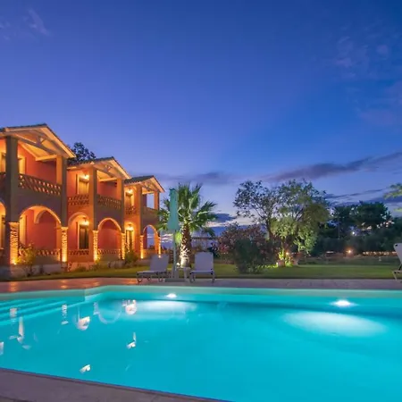 Elegant Maisonettes Apartament *