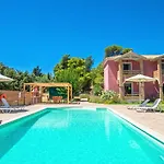 Elegant Maisonettes *